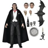 Universal Monsters Ult Dracula Transylvania (Neca)