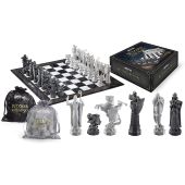 (DAMAGED) Harry Potter Chess Wizard's Chess Set 